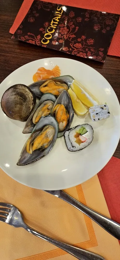 Fruits de Mer Et Sushi